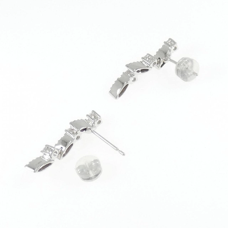 K18WG Bông tai kim cương 0.42CT - Hàng hiệu Authentic 870076