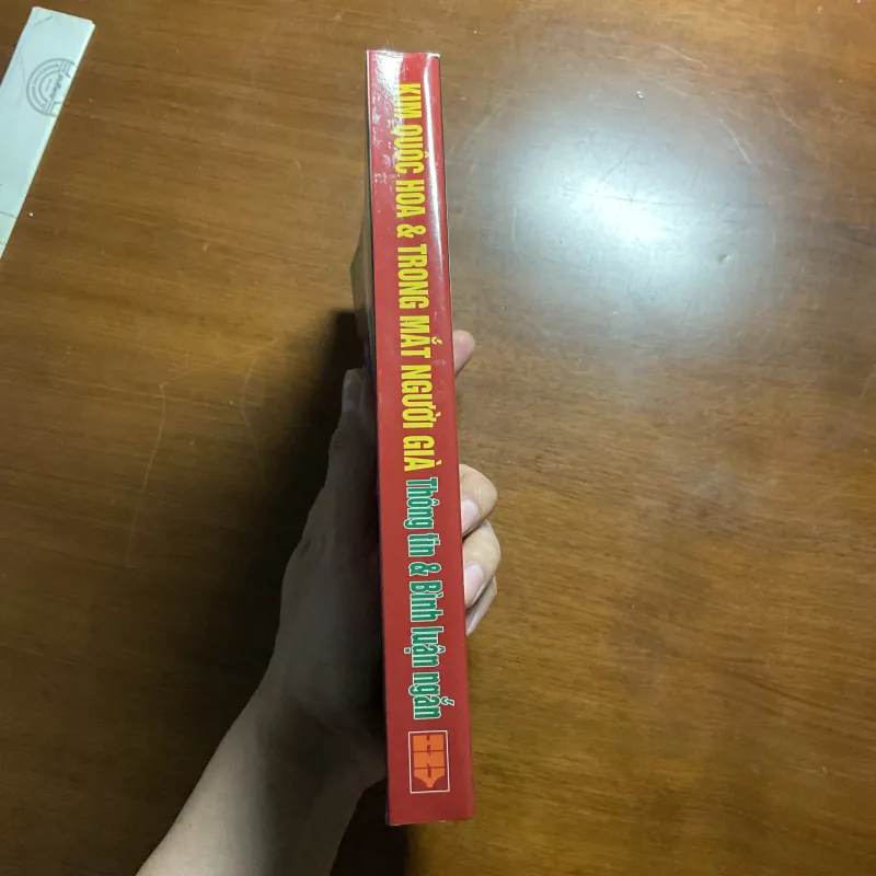 [TỔNG HỢP BÁO CHÍ] Trong mắt người già - Kim Quốc Hoa 786234