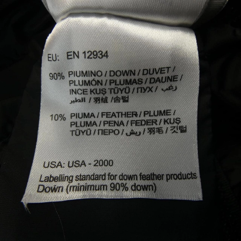 Áo khoác lông vũ MONCLER 637790