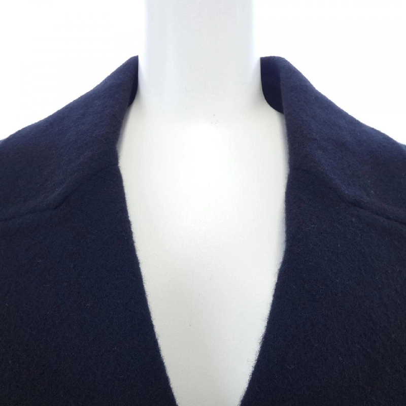 FENDI FF8521 A5G0 Áo khoác 632719