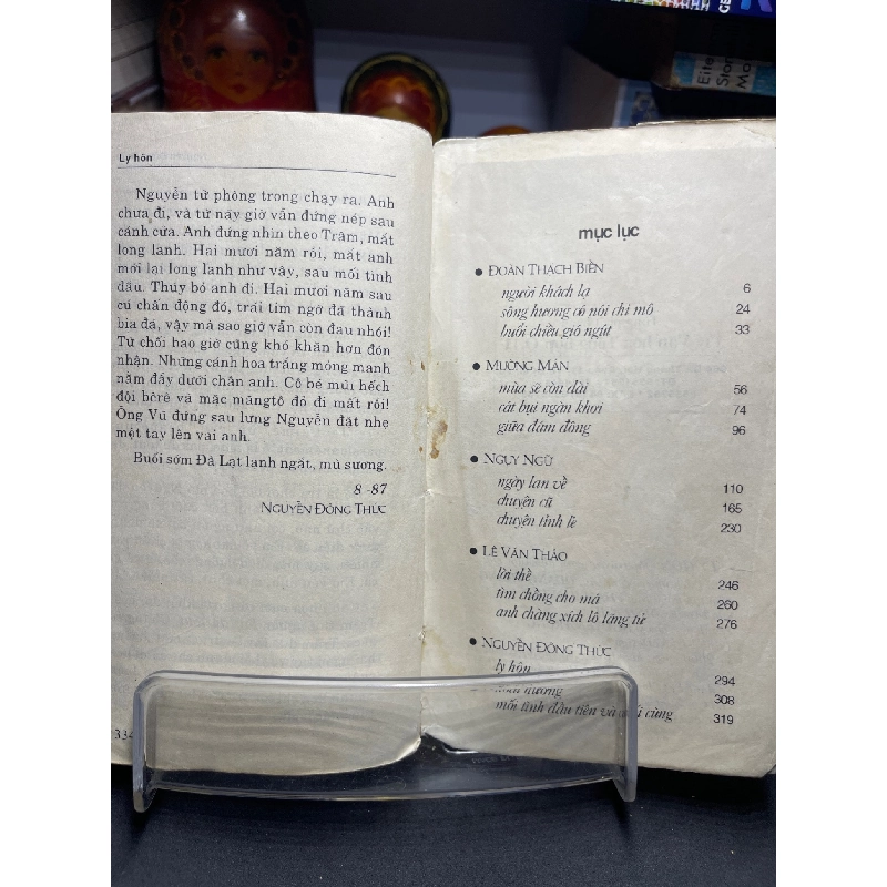 Ly hôn 1997 mới 50% ố vàng bụng xấu Nhiều tác giả HPB0906 SÁCH VĂN HỌC 915103