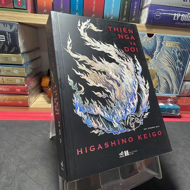 Thiên nga và dơi Higashino Keigo 298404