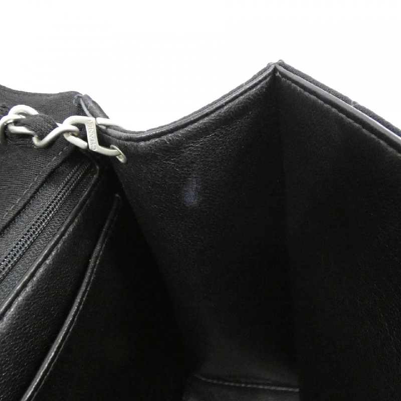 Túi xách chéo Chanel - Hàng hiệu Authentic 802202