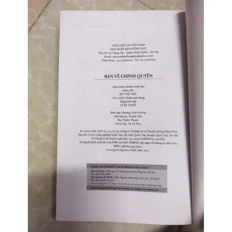 Sách: Bàn về chính quyền - On Government 929180