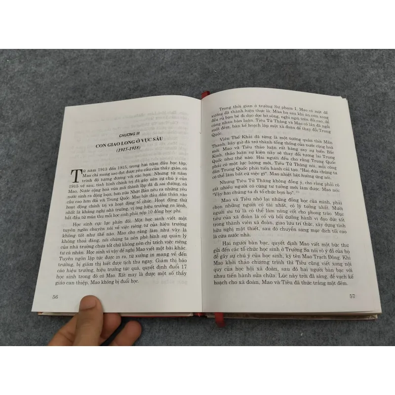 MAO TRẠCH ĐÔNG DƯỚI CON MẮT MỘT HỌC GIẢ NƯỚC NGOÀI 936787