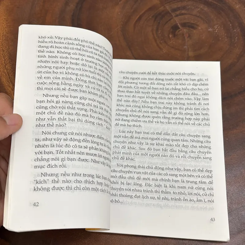 II Tìm Hiểu Giới Tính: Tâm Lý Bạn Trai - Nguyễn Thuỳ Linh - 2005 1008469