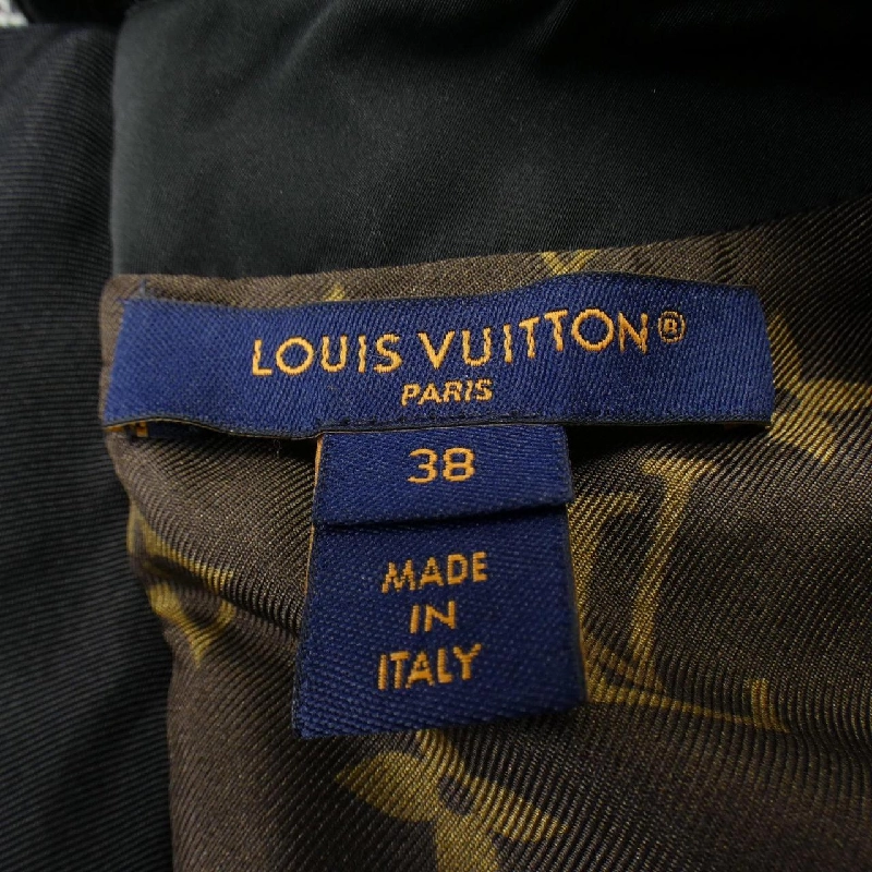 Đầm LOUIS VUITTON 650064