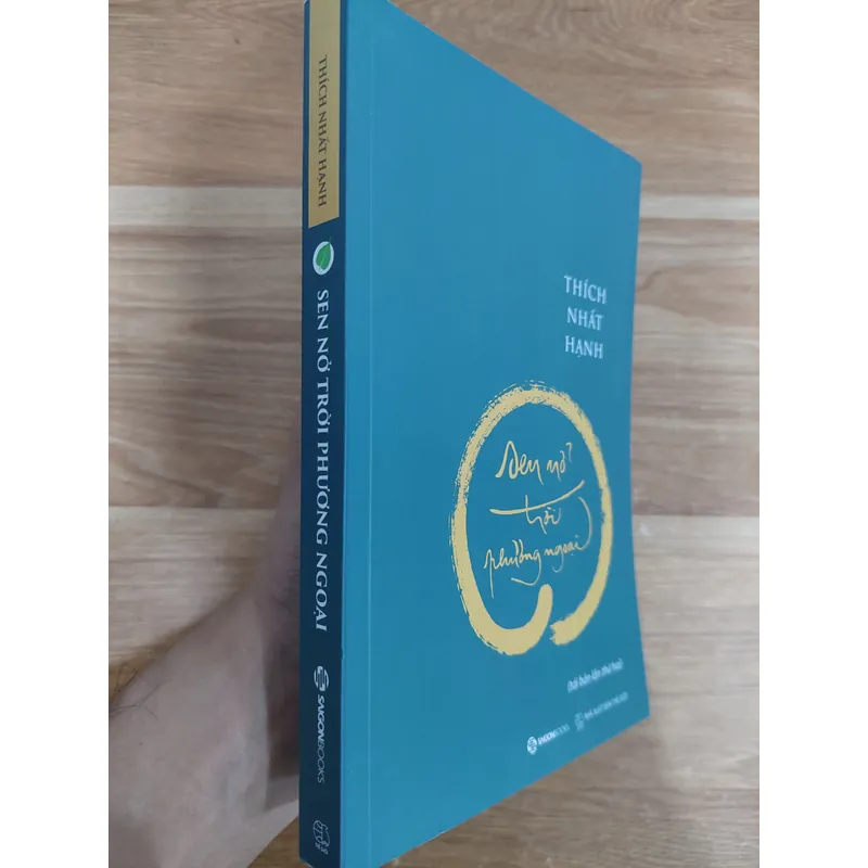 Sen nở trời phương ngoại 608295