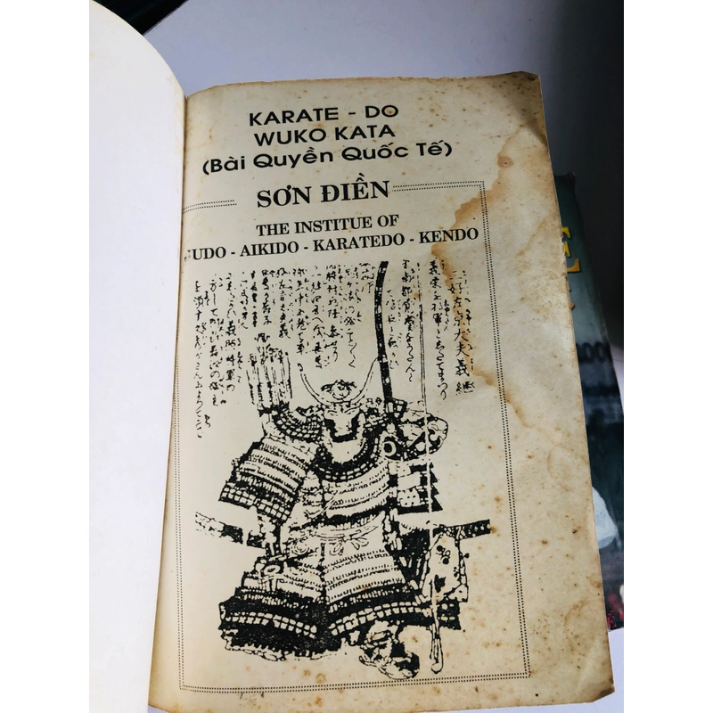 📚 SÁCH VỀ KARATE  🥋 542427
