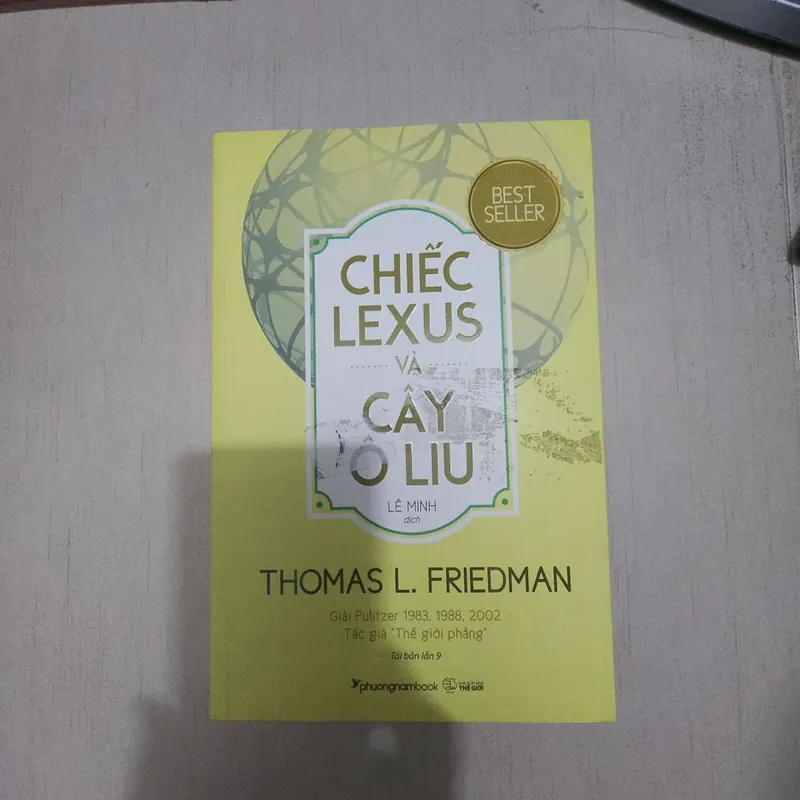 Sách Chiếc Lexus và cây ô liu của Thomas Friedman mới 90% 714690