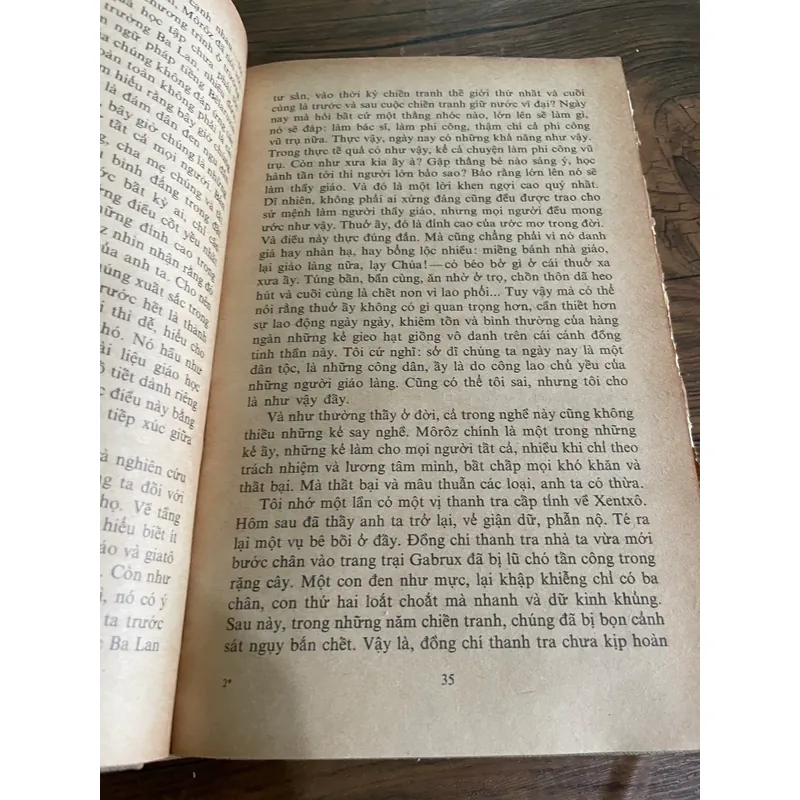 CÂU CHUYỆN MỘT TẤM BIA- GẮNG SỐNG ĐẾN Bình MINH  - NXB Cầu Vồng, in tại Nga  571302