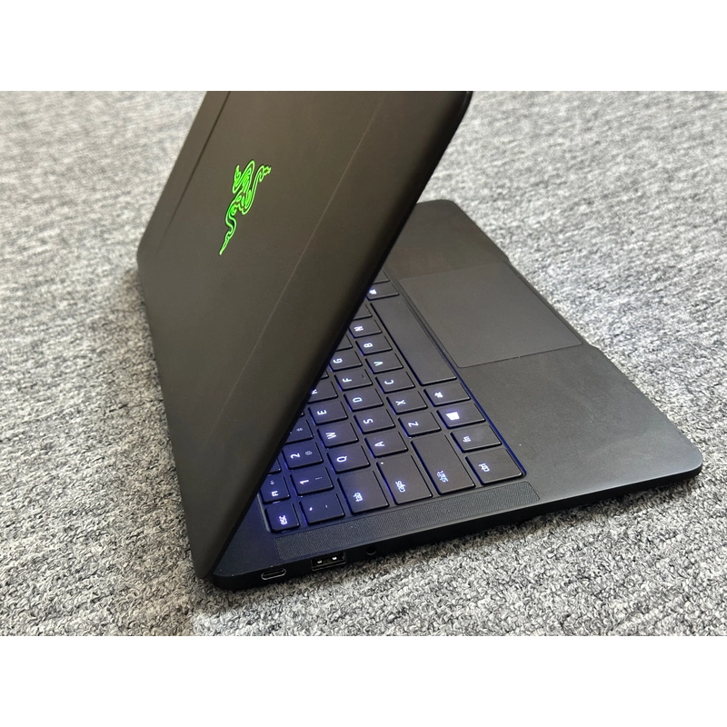 Razer Blade Stealth 13 i7 7500U 329957