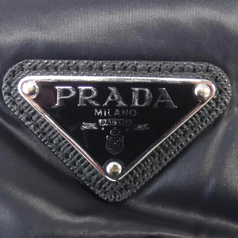 Áo gile PRADA logo tam giác SGB628 R142 - Hàng hiệu Authentic 882925