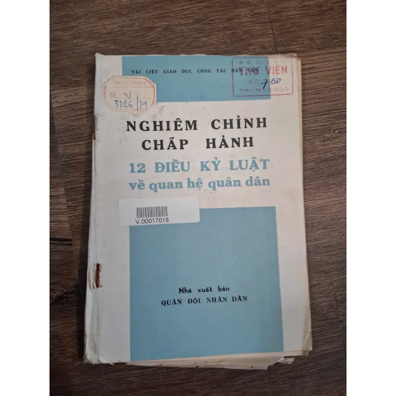 NGHIÊM CHỈNH CHẤP HÀNH 12 ĐIỀU KỶ LUẬT về quan hệ quân dân 718874