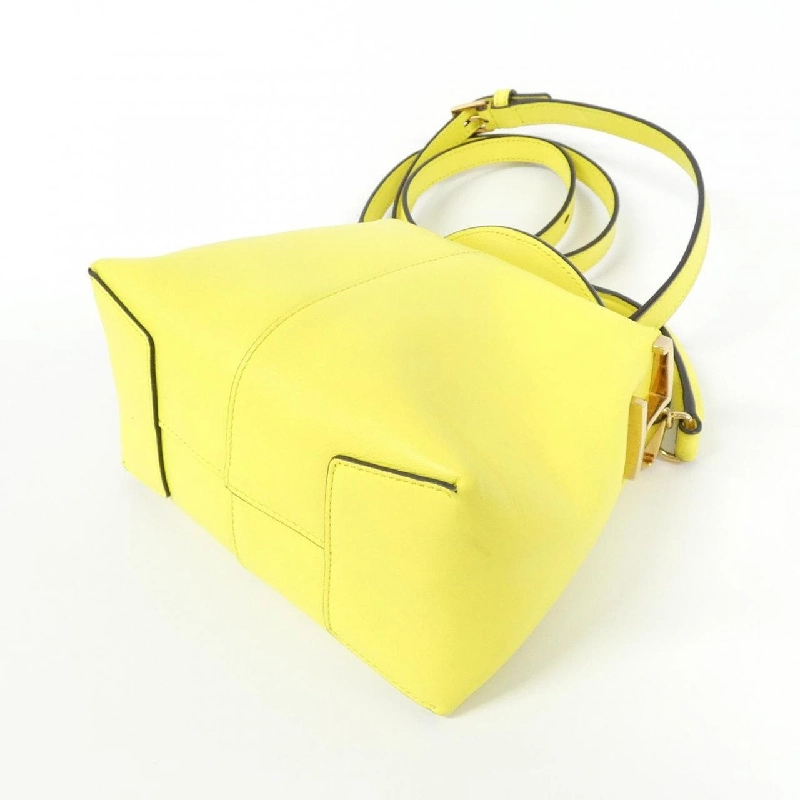 Túi T CASE - Hàng hiệu Authentic 804351