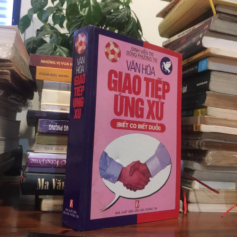 Văn hóa Giao tiếp ứng xử (Biết co biết duỗi) 476797
