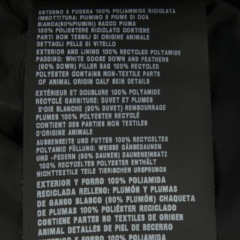 Áo khoác lông vũ PRADA với logo hình tam giác 291547 S192 1WQ9 - Hàng hiệu Chính hãng 815149