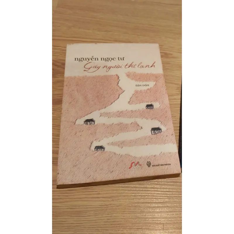 Gáy người thì lạnh - Nguyễn Ngọc Tư (nhiều bìa) 689431