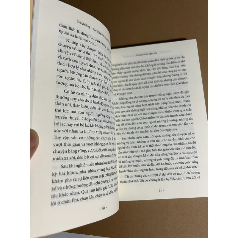 Lay động lòng người bằng chuyện kể 706526