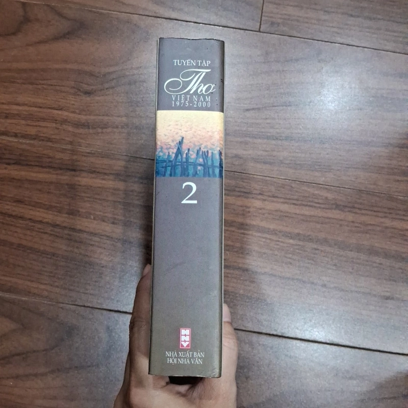 Tuyển tập thơ việt nam 1975 - 2000 516477