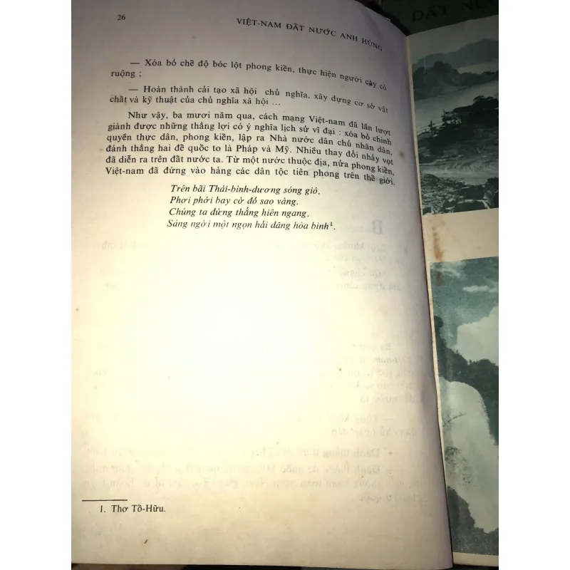 Việt Nam đất nước anh hùng  998235