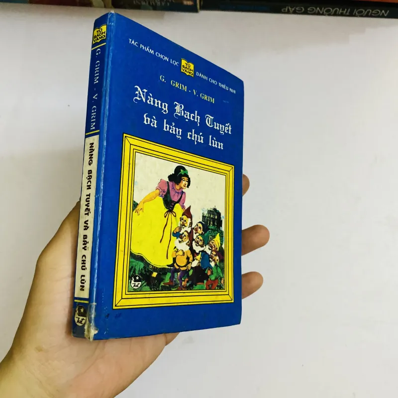 Nàng Bạch Tuyết và bảy chú lùn - G. Grim, V.Grim  1044910