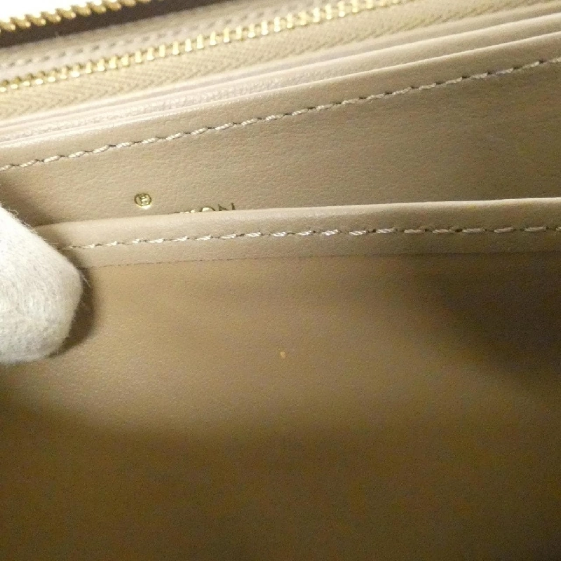 Ví Louis Vuitton Kusson Zippy M81511 - Hàng hiệu Chính hãng 770396