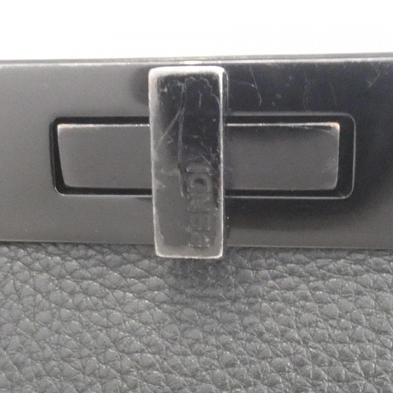 Túi Fendi Peekaboo I See You Medium 7VA529 AFC3 614377