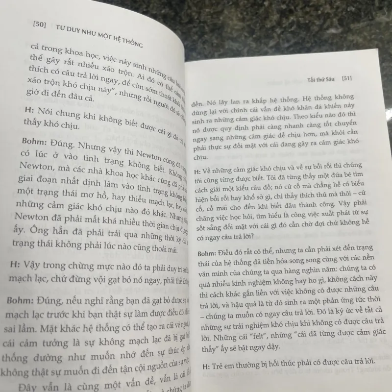 Tư duy như một hệ thống David Bohm 784428