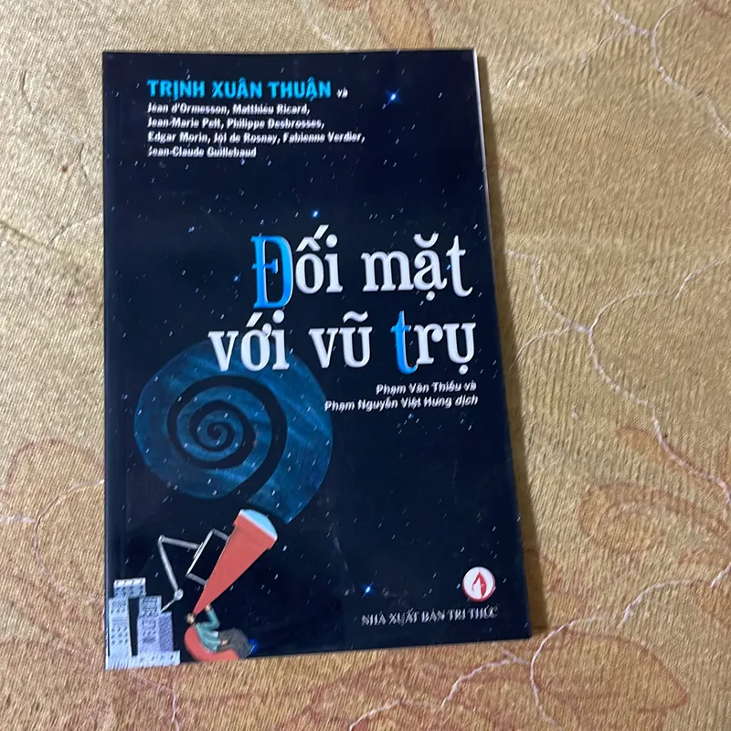 COMBO TRỊNH XUÂN THUẬN: GIAI ĐIỆU BÍ ẨN VÀ CON NGƯỜI ĐÃ TẠO RA VŨ TRỤ & ĐỐI MẶT VỚI VŨ TRỤ 736482