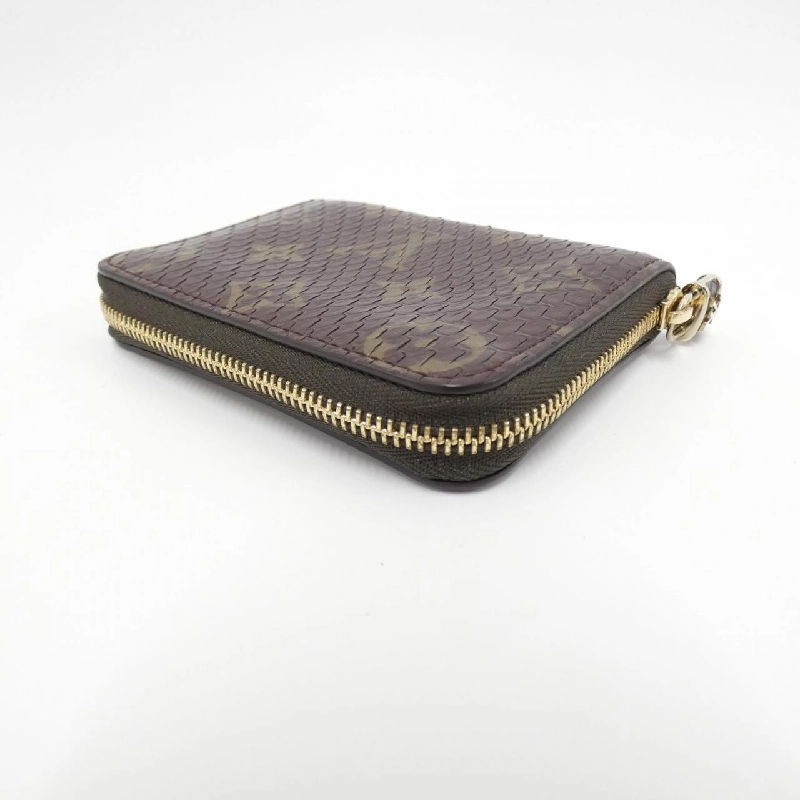 Ví tiền xu Louis Vuitton da kỳ lạ N80149 621444