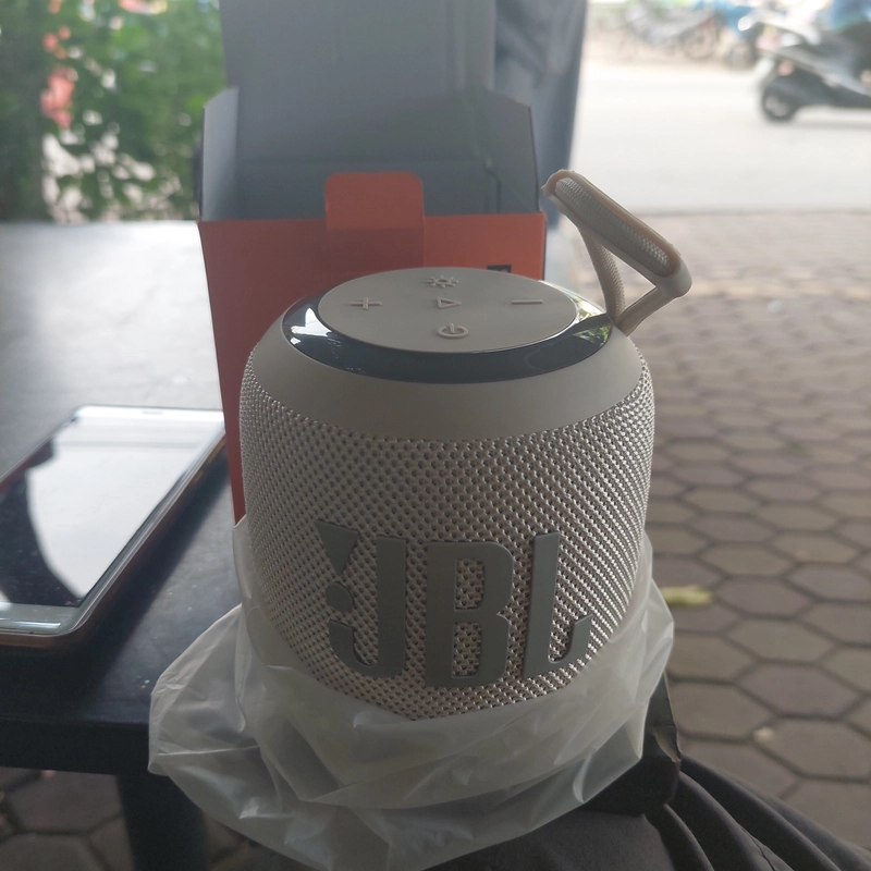 Loa không dây JBL 461371