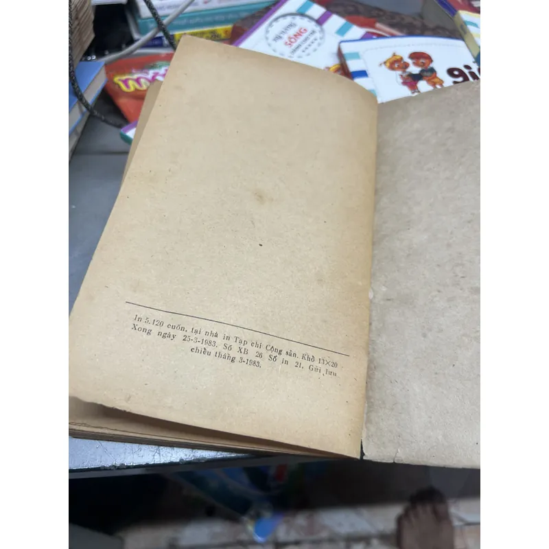 Một số vấn đề về tài chính, tín dụng, giá cả, lao động và tiền lương 605520