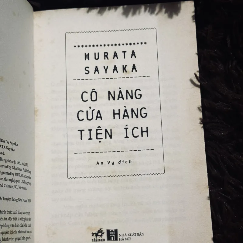 Cửa hàng cô nàng tiện ích 974680