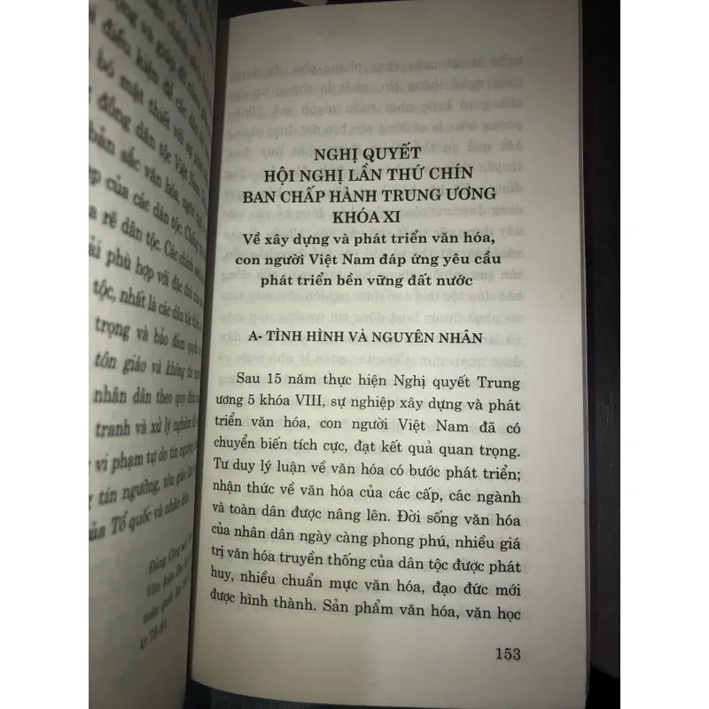 “Văn hoá soi đường cho quốc dân đi” (văn kiện của Đảng về văn hoá) 723016