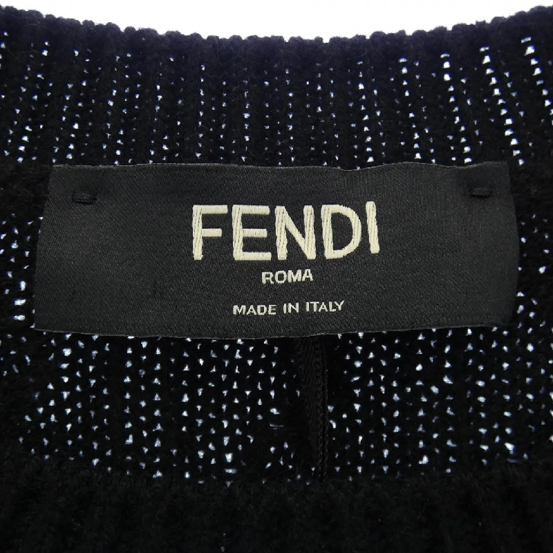 Áo gile FENDI - Hàng hiệu Authentic 899373