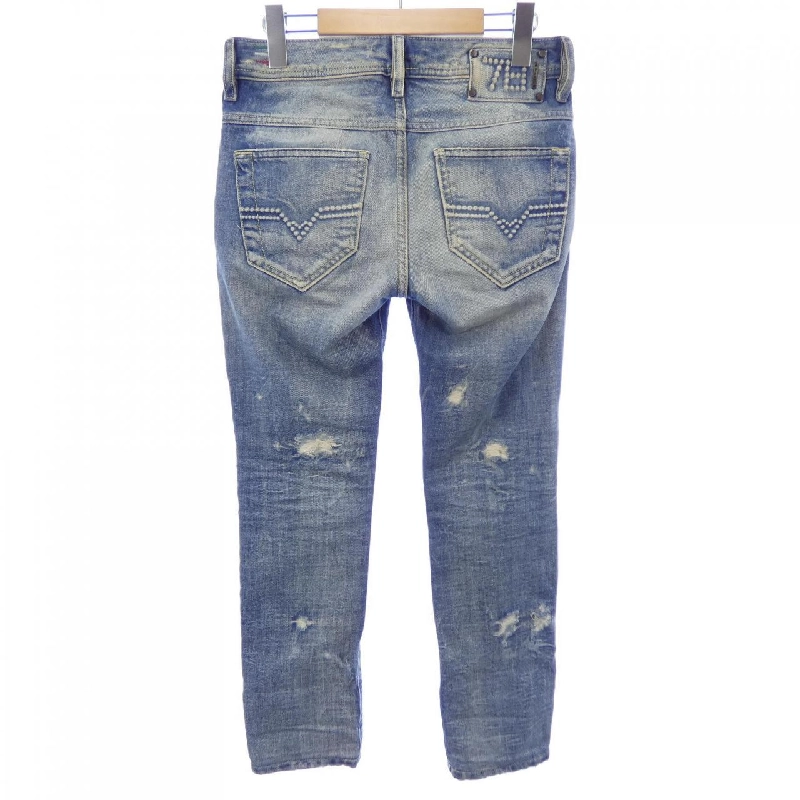 Quần jeans DIESEL - Hàng hiệu Authentic 812993
