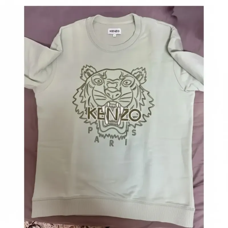 Áo sweater Kenzo màu xanh lá nhạt thêu đầu hổ size XL 729289
