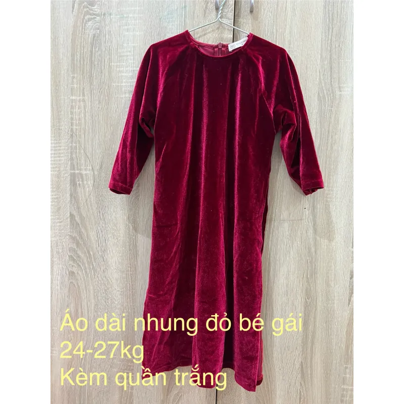 Áo dài nhung bé gái size 8 (24-27kg) màu đỏ còn tốt 752284