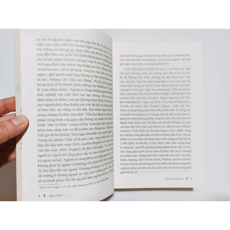 Jane Eyre - Charlotte Brontë

 713173