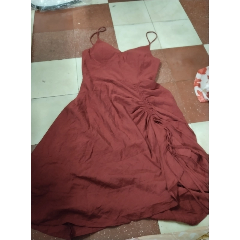 Đầm đi tiệc 2 dây màu đỏ size M 493003