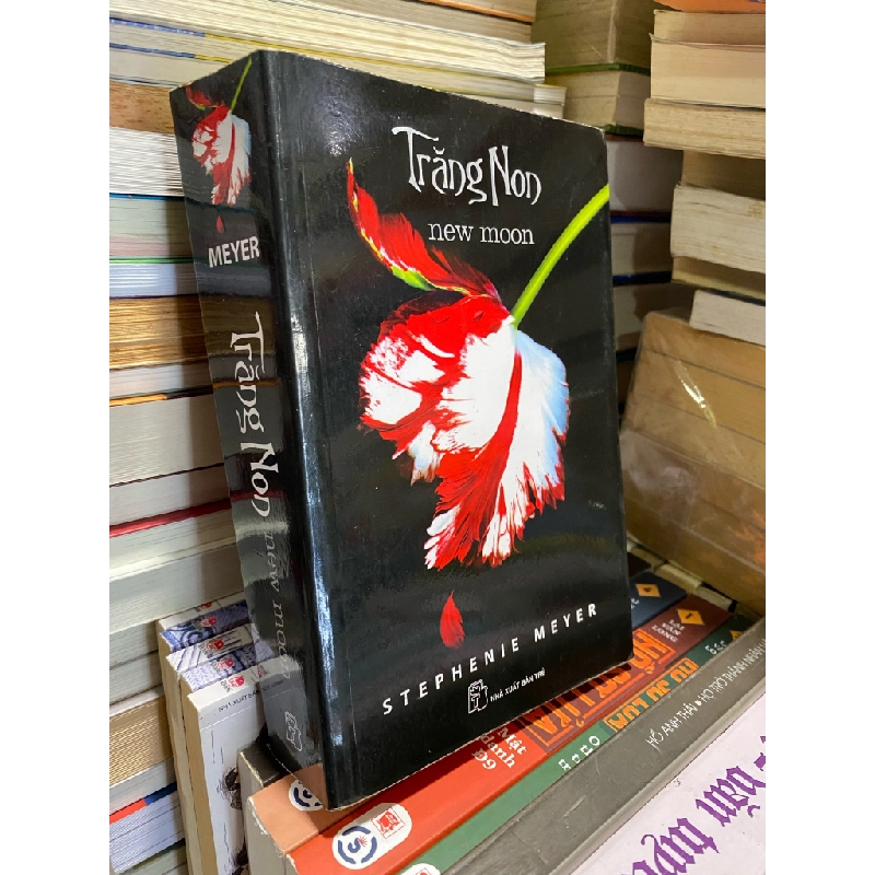 Trăng non (New Moon) - Stephenie Meyer 127891