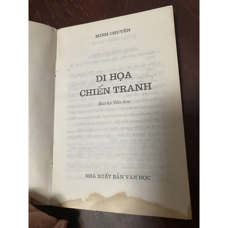[ chữ ký] Di họa chiến tranh- Minh Chuyên 1046048