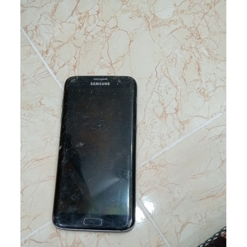 Samsung galaxy egge 7  183159