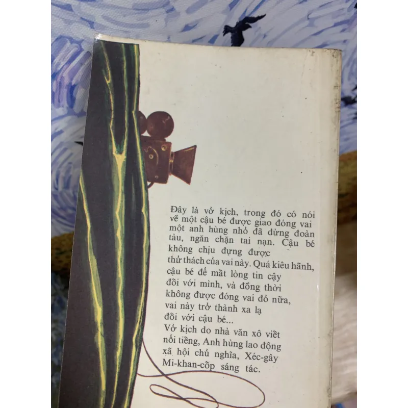 Vai Người Khác Đóng - Xéc-Gây Mi-Khan-Cốp 925855