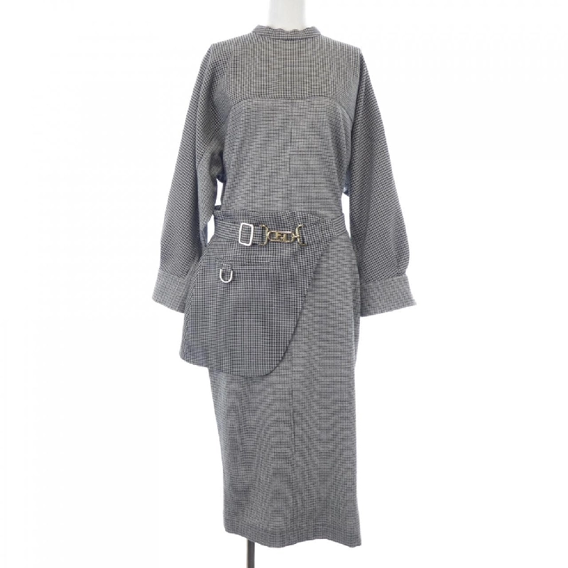 FENDI FDB877 AKSM Đầm - Hàng hiệu Chính hãng 815988