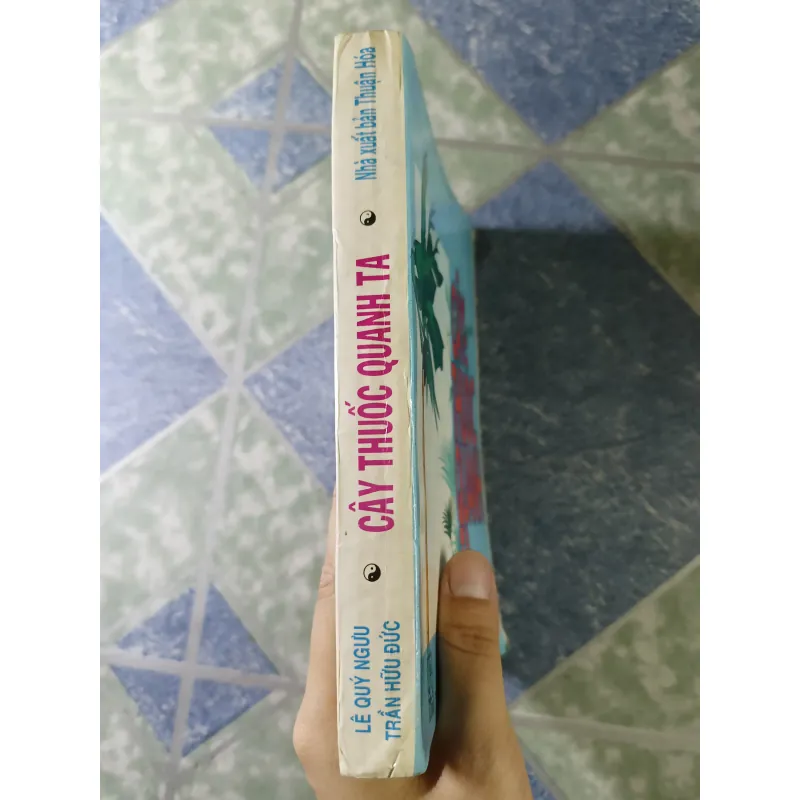 Cây thuốc quanh ta - Lê Quý Ngưu & Trần Như Đức 779483