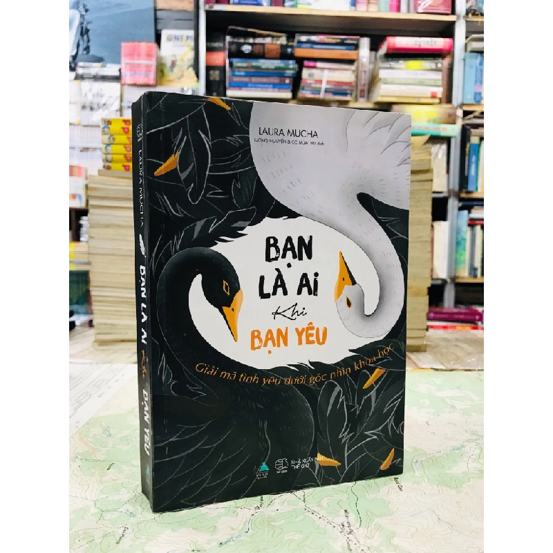 Bạn là ai khi bạn yêu - Laura Mucha 137454