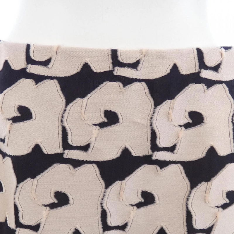 Chân váy CHRISTIAN DIOR - Hàng hiệu Authentic 825259