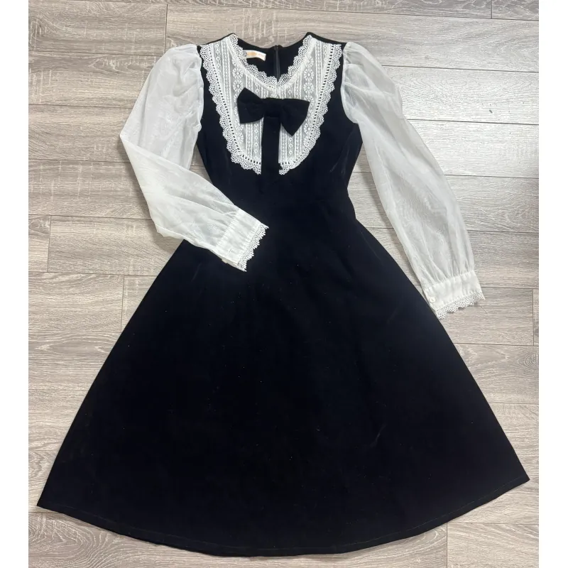 Váy nhung đen phối viền ren nơ cổ tiểu thư sang chảnh, size S 1027716